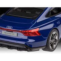 Revell 67698 1/24 Audi e-tron GT Easy Click System Starter Set