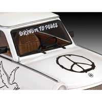Revell 67713 1/24 Trabant 601S Builders Choice Starter Set