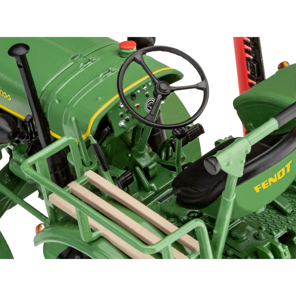 Revell 67822 1/24 Fendt F20 Dieselros Easy Click System Starter Set