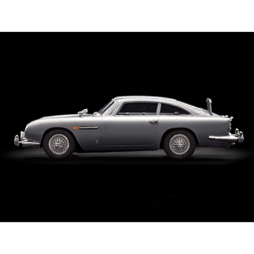 Revell 1/24 James Bond Aston Martin DB5 Click System