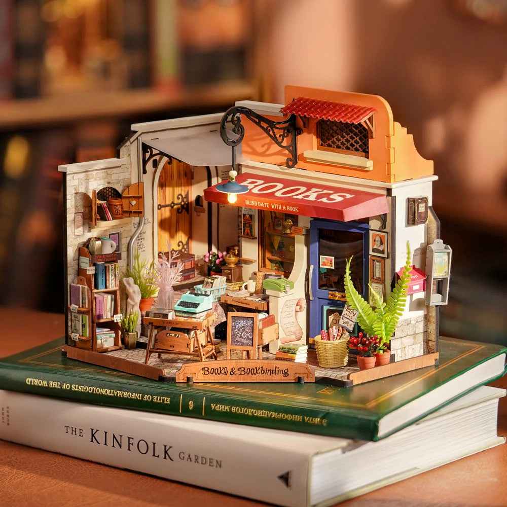 Robotime Rolife DIY Mini House Corner Bookstore