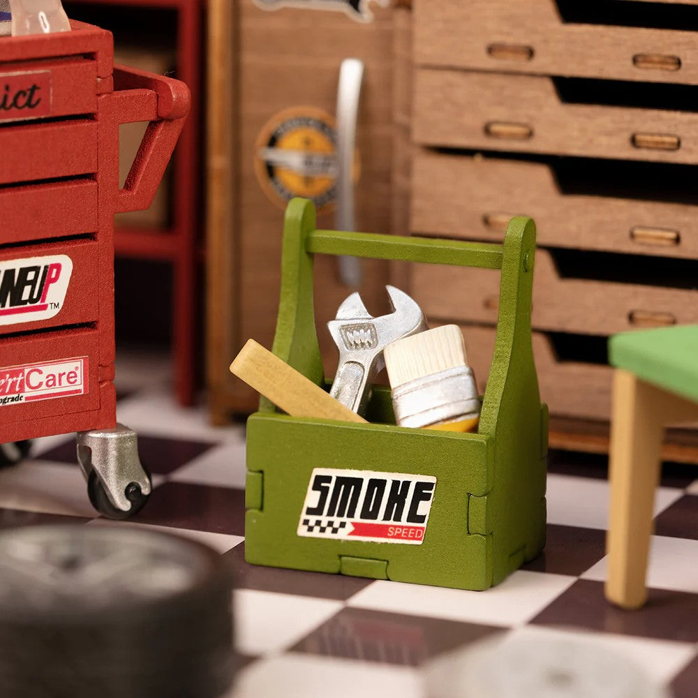 Robotime DIY Mini House Garage Workshop 6946785120356