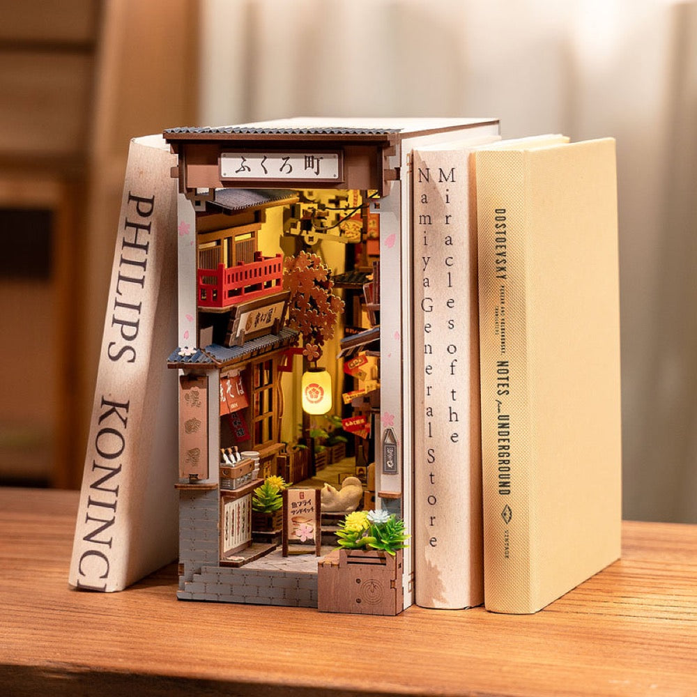 Robotime Rolife DIY Bookends Sakura Wine Alley