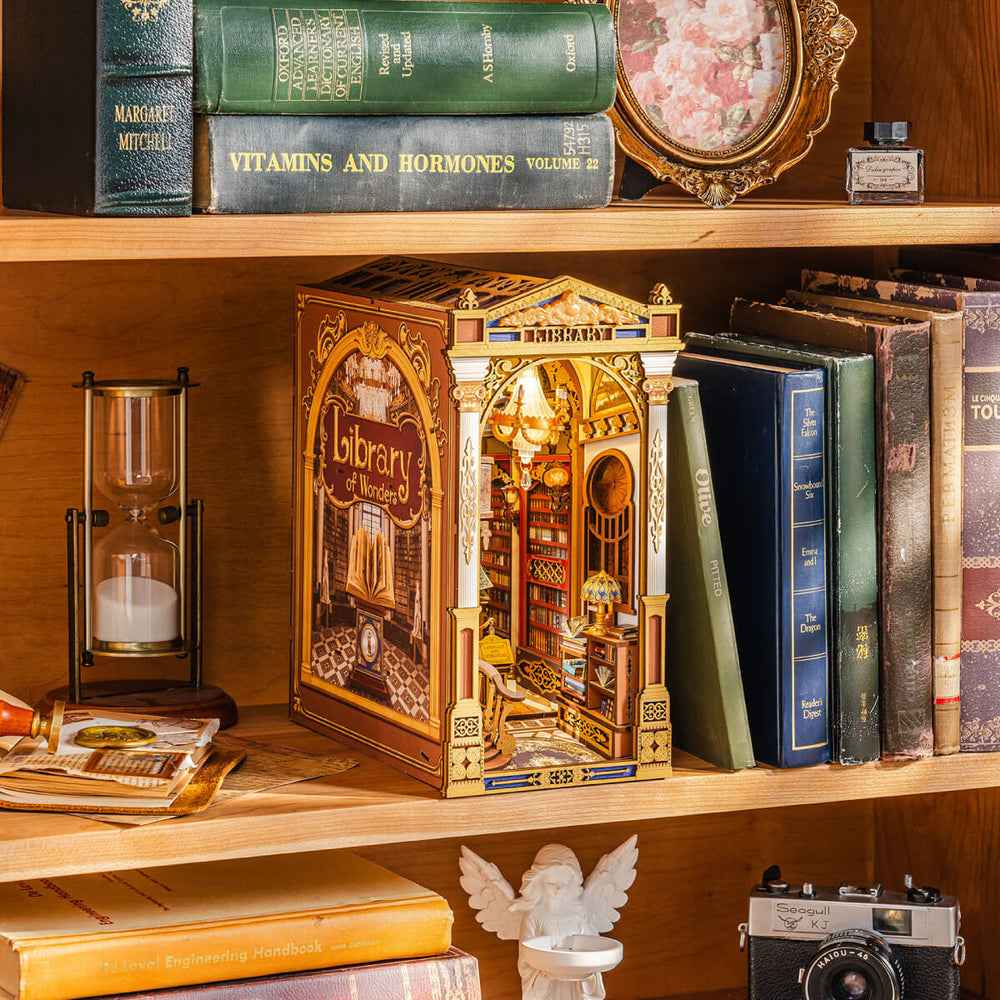 Robotime Rolife DIY Bookends Kit Library Of Wonders