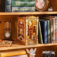 Robotime Rolife DIY Bookends Kit Library Of Wonders