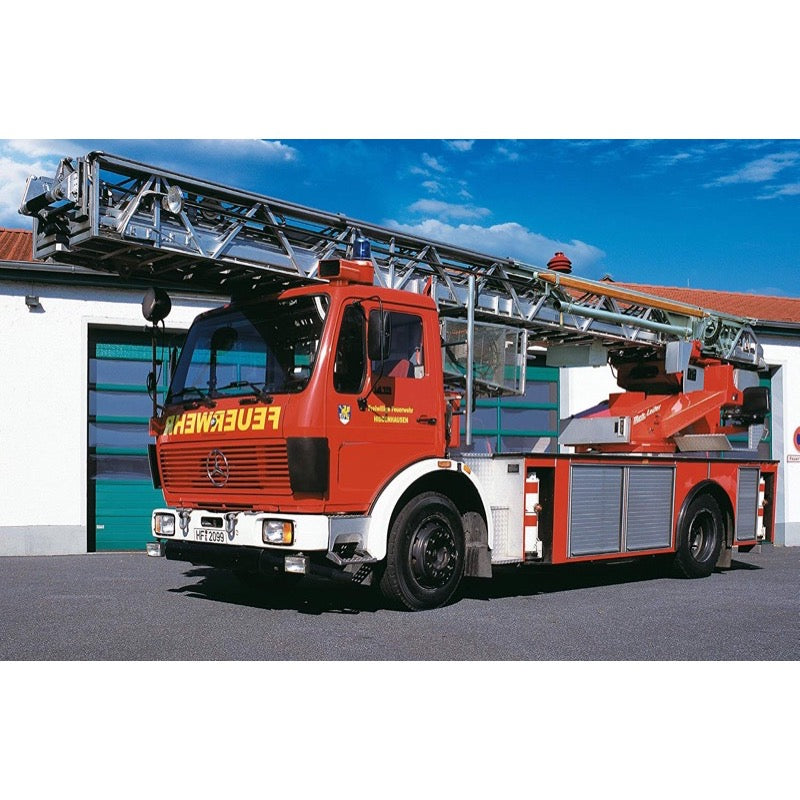 Revell 1/24 DLK 23-12 Mercedes Benz 1419/1422* REV-07504 