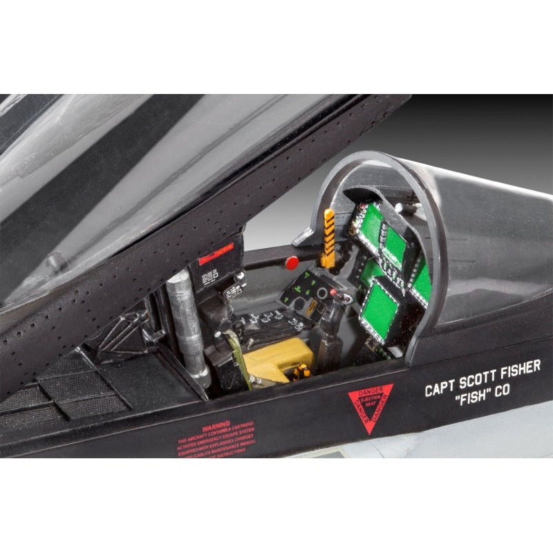 Revell 04994 1/32 F/A-18E Super Hornet