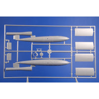 Special Hobby 48192 1/48 Spitfire Mk.XII Contra V-1 Flying Bomb