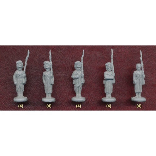 Strelets 206 1/72 Napoleonic Austrian Grenadiers in Winter Dress Standing Should Arms
