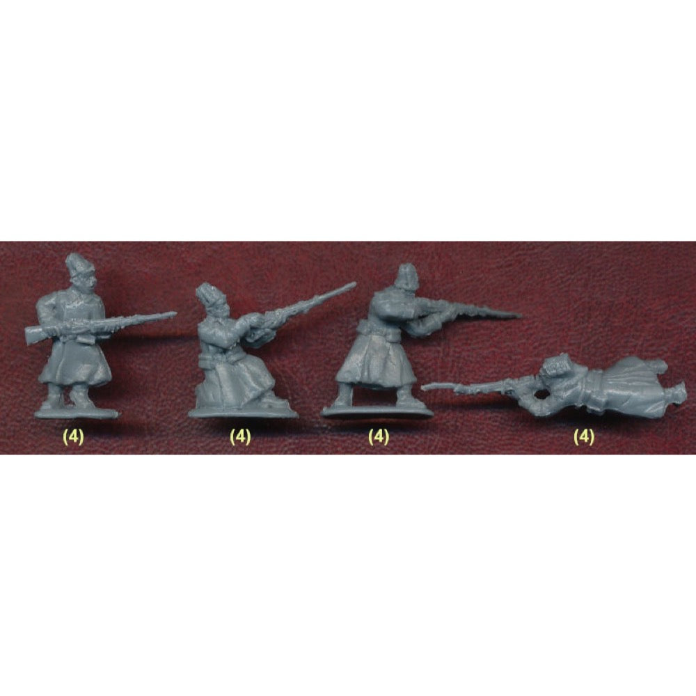 Strelets M017 1/72 WWI Russian Infantry in Winter Uniform