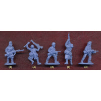 Strelets M082 1/72 WWII Italian Army in Winter Dress (Stalingrad) (re-issue)