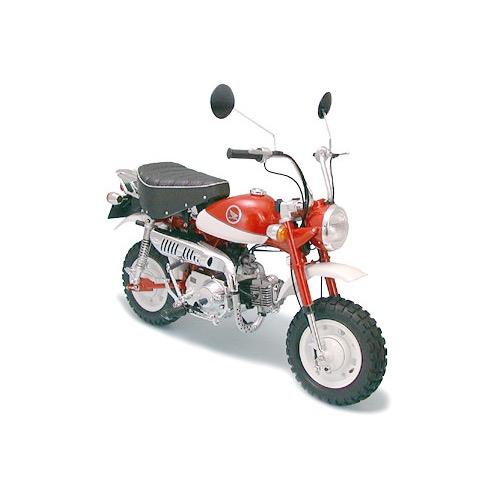 Tamiya 16030 1/6 Honda Monkey 2000 Anniversary Plastic Model Kit