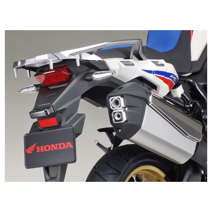 Tamiya 16042 1/6 Honda CRF1000L Africa Twin