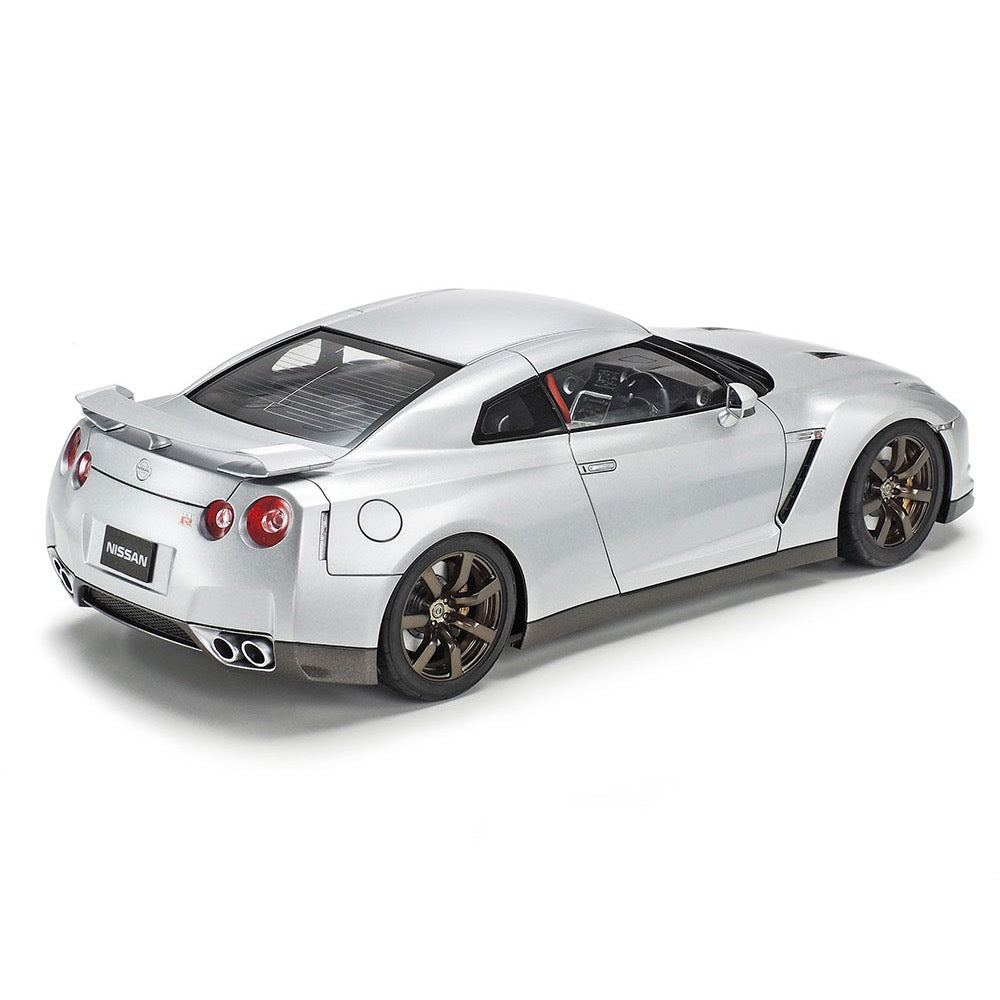 Tamiya 24300 1/24 Nissan R35 GTR