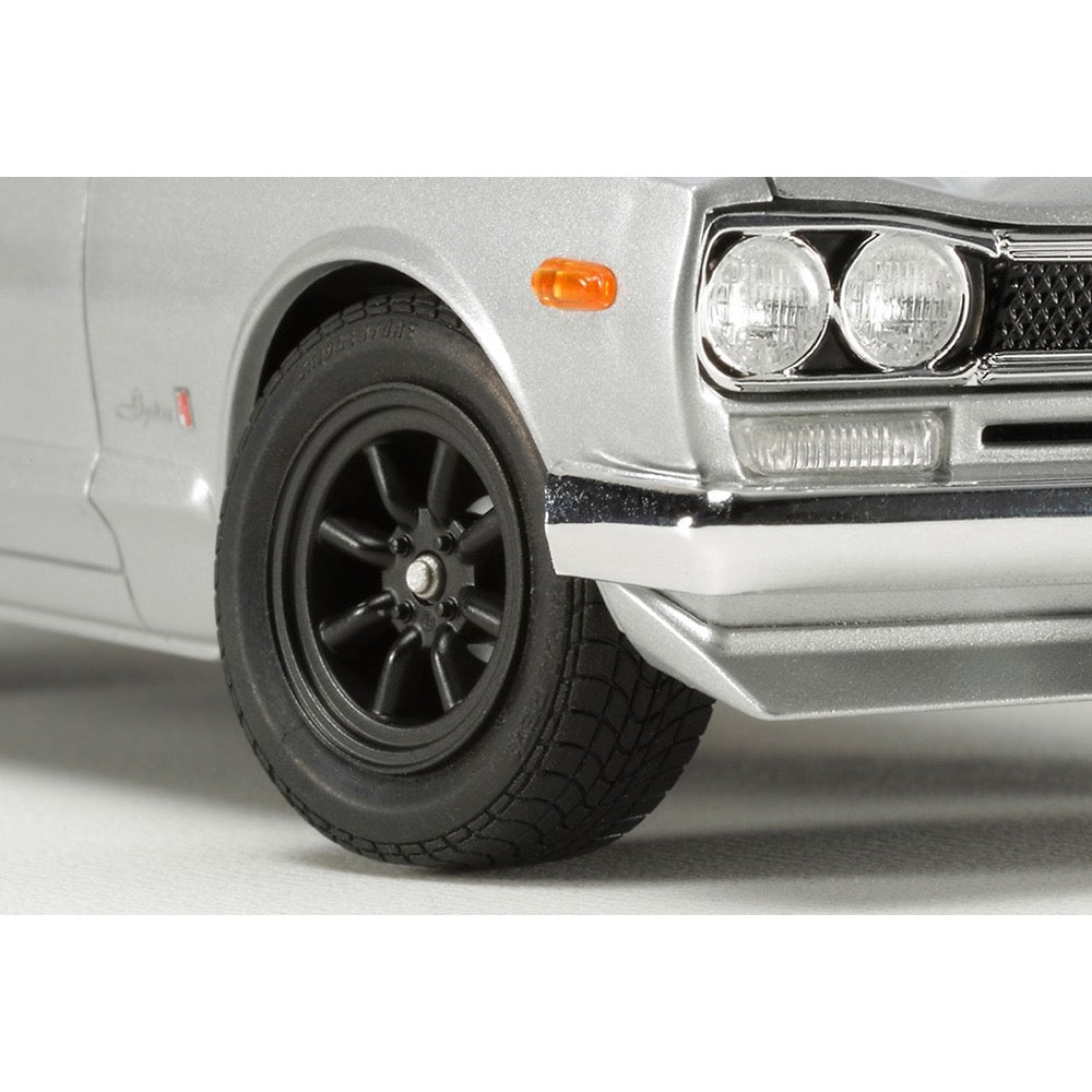 Tamiya 24335 1/24 Nissan Skyline 2000 GT-R Street Custom