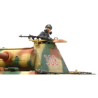 Tamiya 30055 1/35 Panther Ausf.G Early with Motor