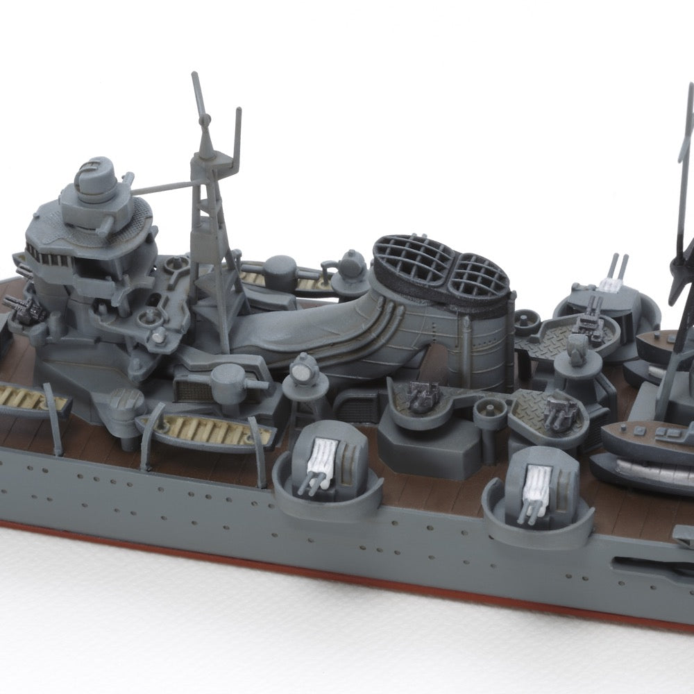 Tamiya 31359 1/700 Japanese Light Cruiser Mogami