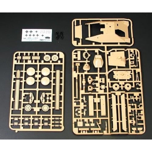 Tamiya 32511 1/48 Hetzer Mid Production Plastic Model Kit