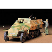 Tamiya 35147 1/35 German SdKfz.251/9 Ausf.D Kanonenwagen