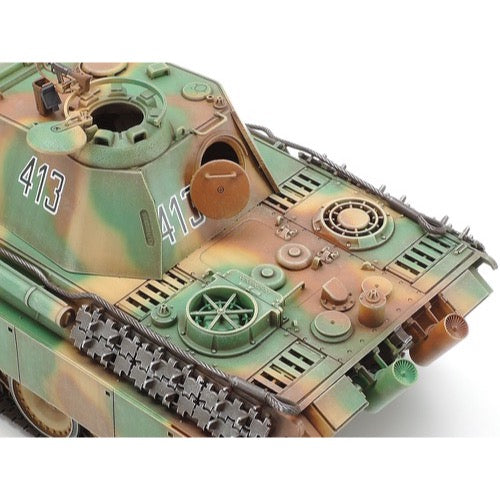 Tamiya 35176 1/35 German Panther Ausf.G Late Version