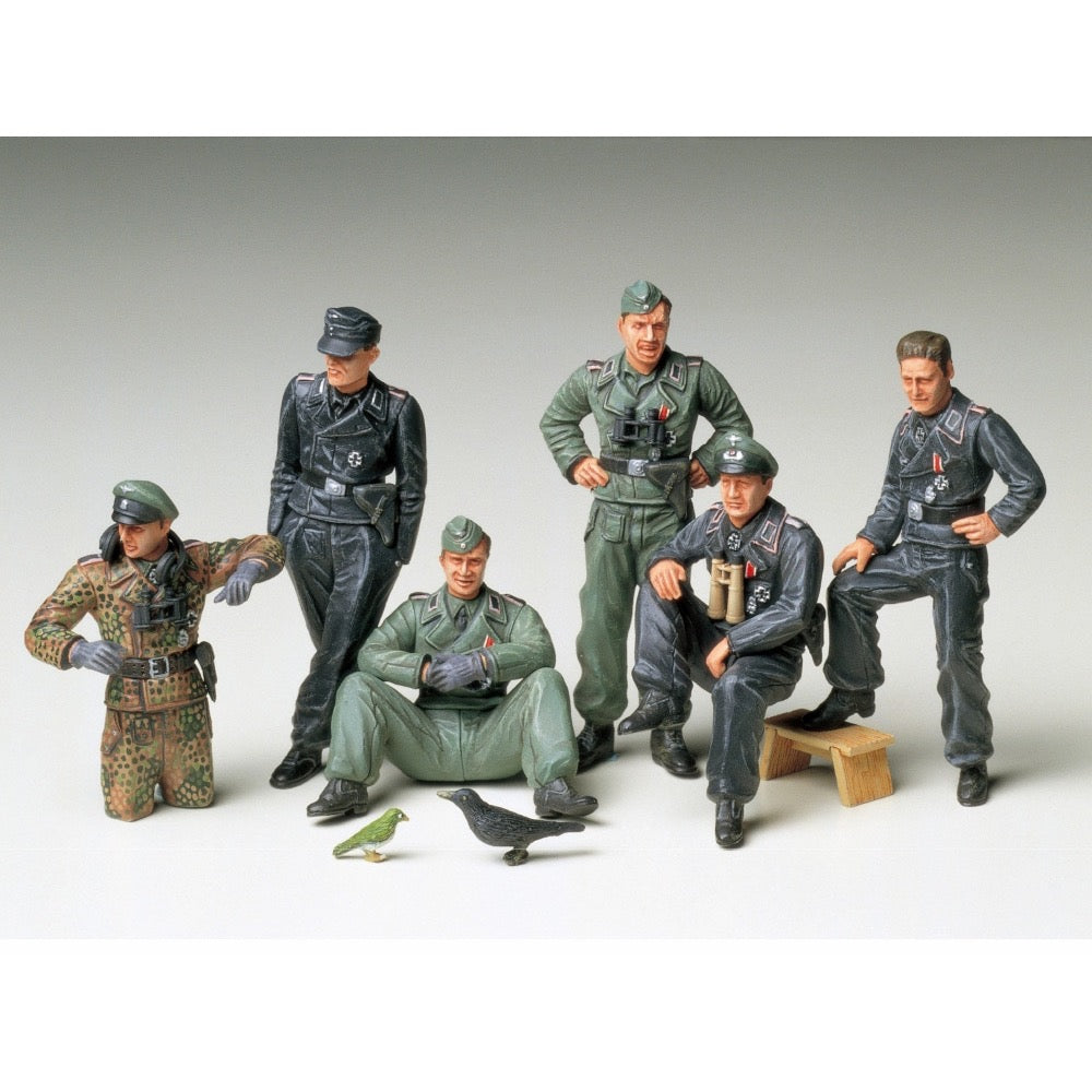 Tamiya 35201 1/35 German Tank Crew At Rest Set
