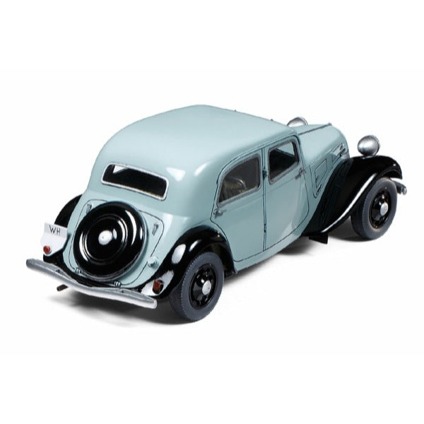 Tamiya 1/35 Citroen Traction 11CV - Staff Car