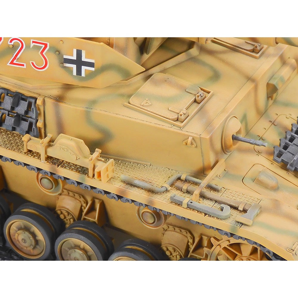 Tamiya 1/35 Panzerkampfwagen IV AUSF.J with Control Unit RC Tank Kit 48218