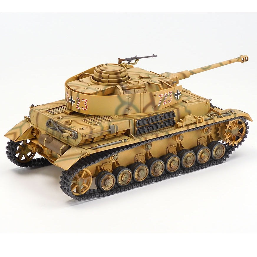 Tamiya 1/35 Panzerkampfwagen IV AUSF.J with Control Unit RC Tank Kit 48218
