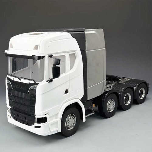 Tamiya 1/14 Scania 770S 8 × 4 /4 RC Kit 56371