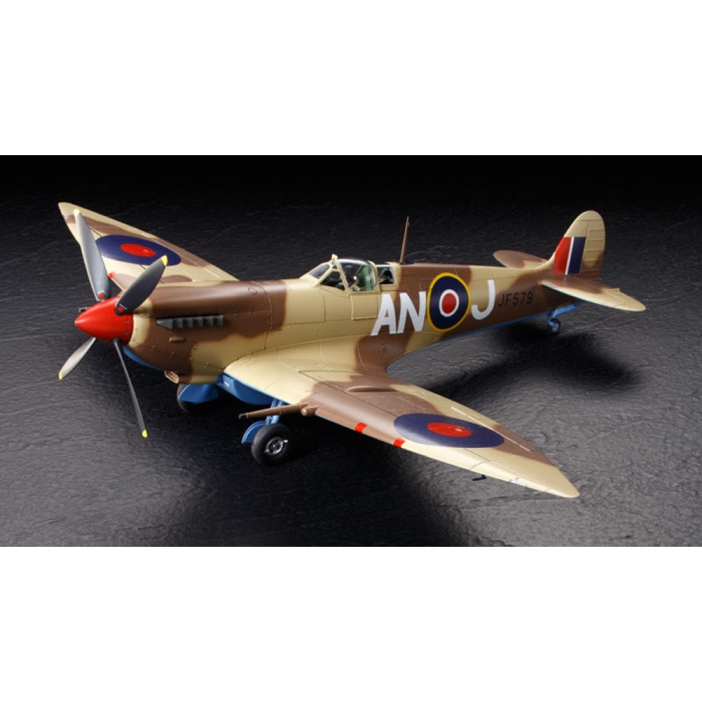 Tamiya 60320 1/32 Supermarine Spitfire Mk.VIII