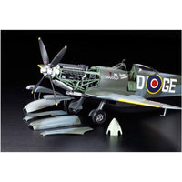 Tamiya 60321 1/32 Supermarine Spitfire Mk.XVIe