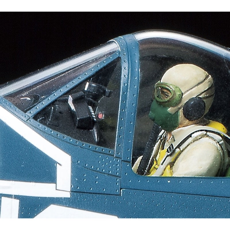 Tamiya 60327 1/32 F4U-1D Corsair
