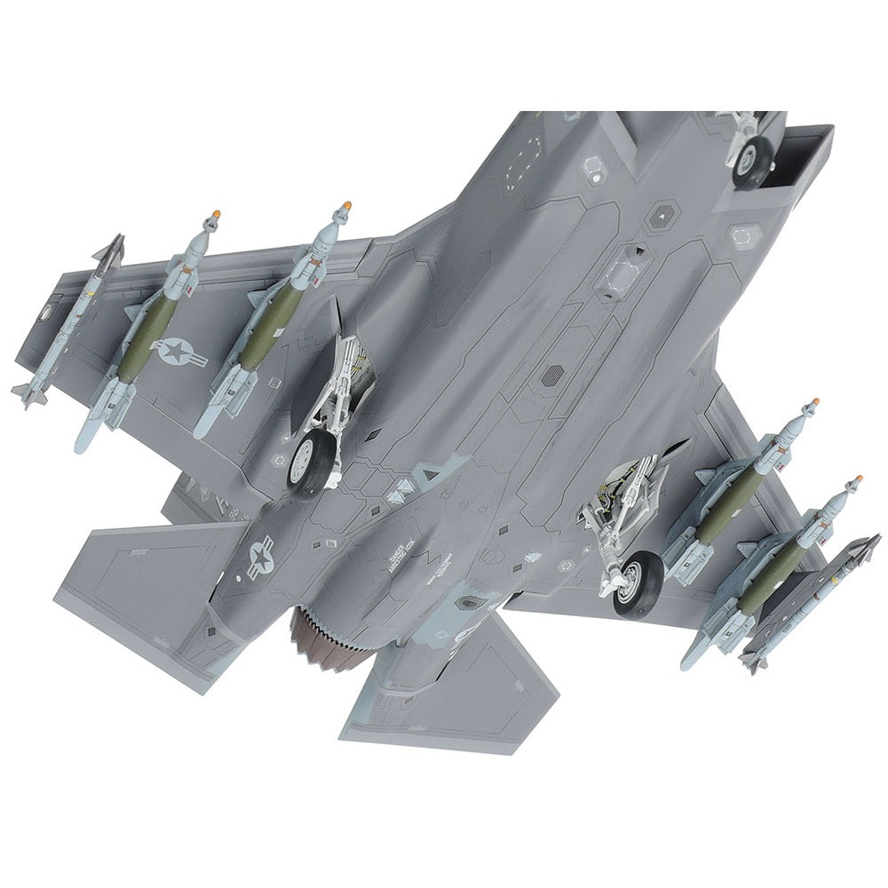 Tamiya 60792 1/72 Lockheed Martin F-35A Lightning II