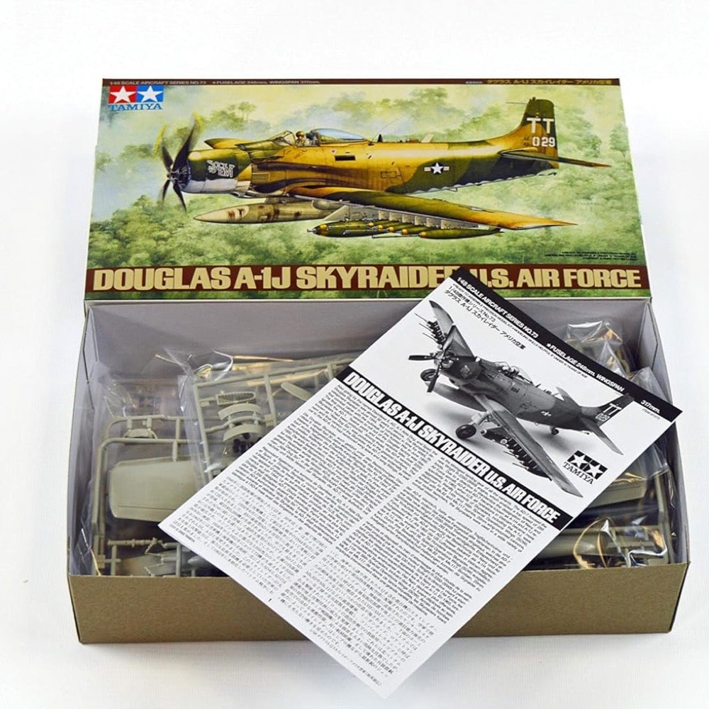 Tamiya 61073 1/48 Douglas A-1J Skyraider US Air Force