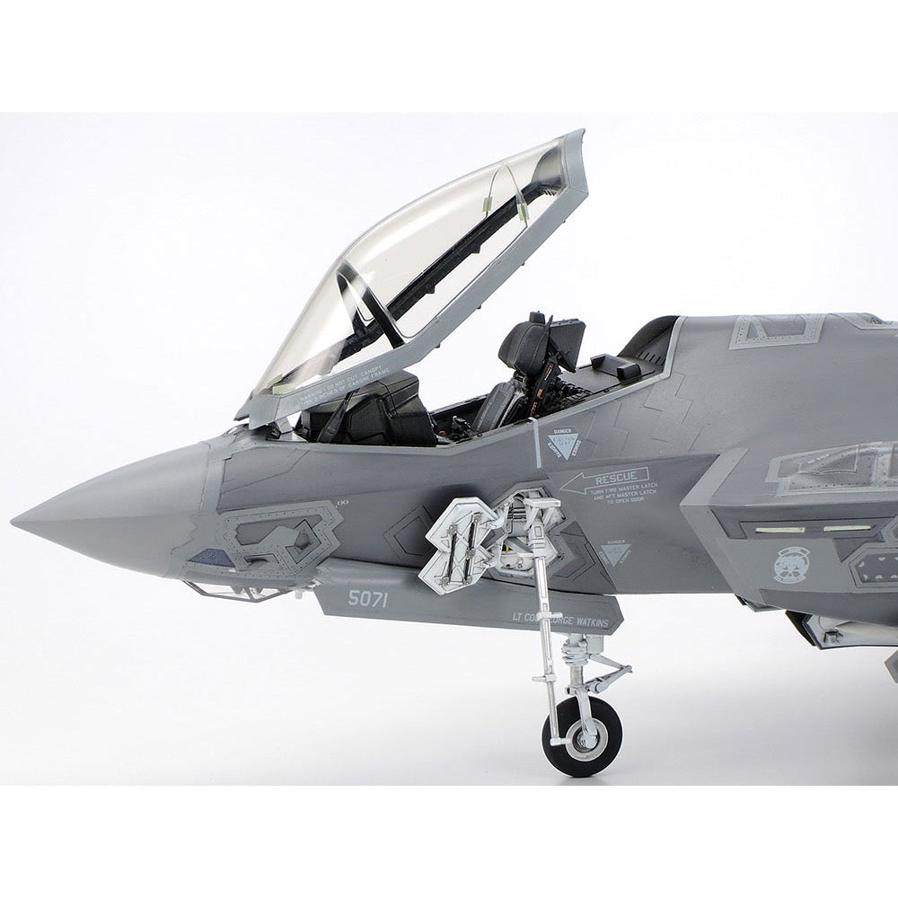Tamiya 61124 1/48 Lockheed Martin F-35A Lightning II Australian Decals Included