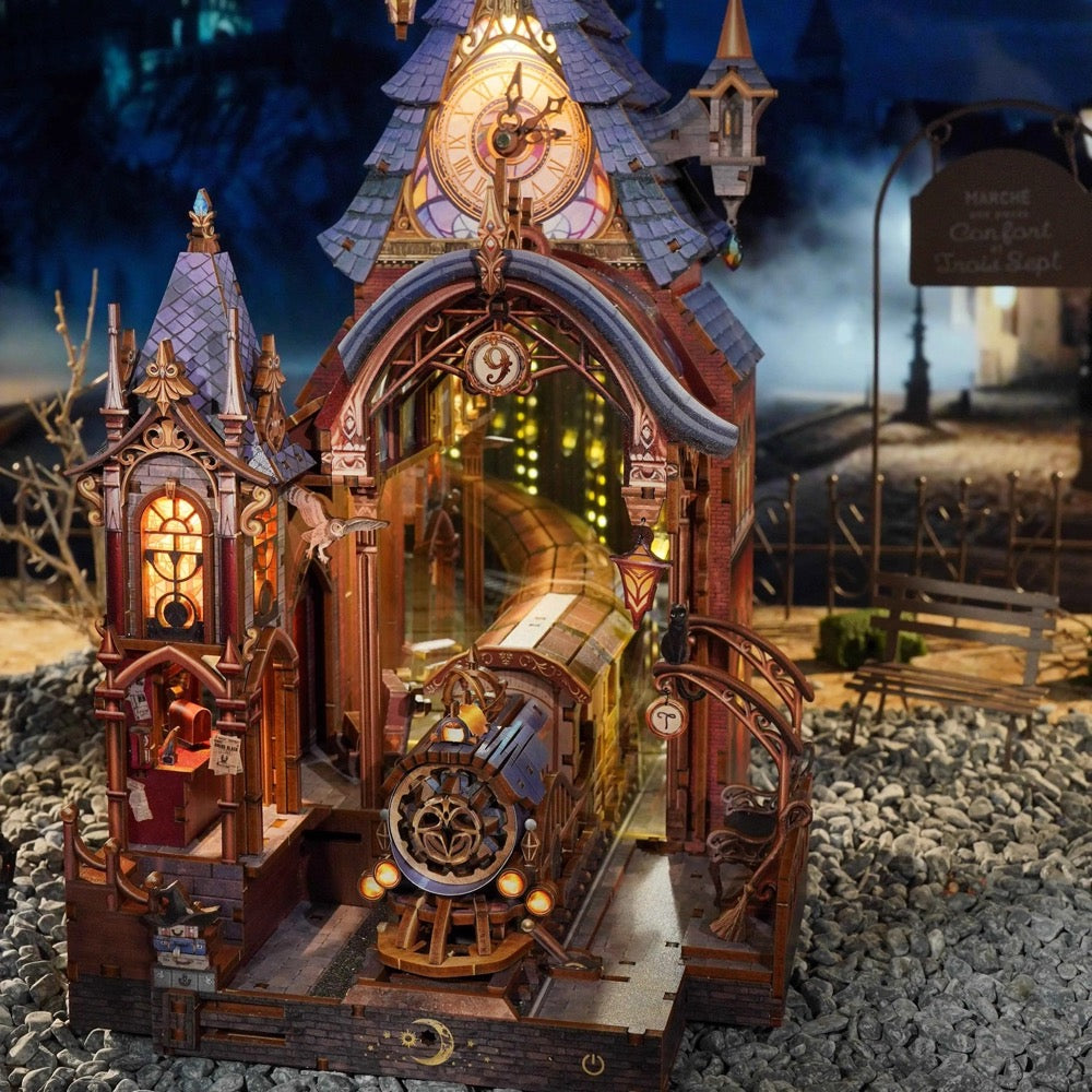 Tonecheer Magic Platform Book Nook