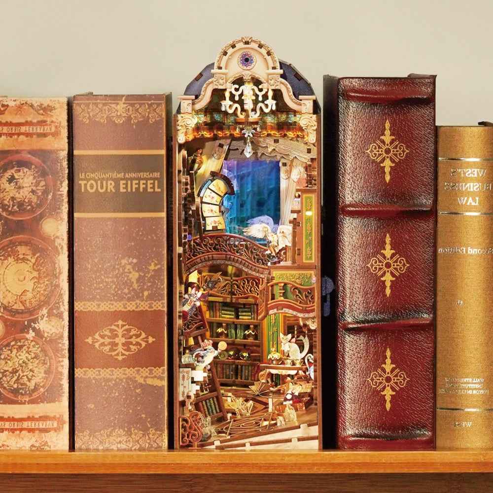Tonecheer Magical Library Book Nook