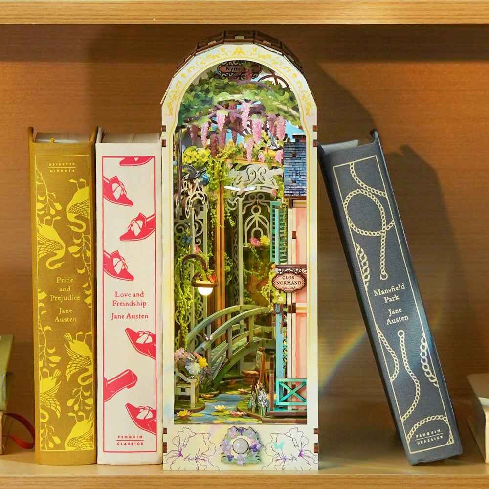 Tonecheer Giverny Garden Book Nook