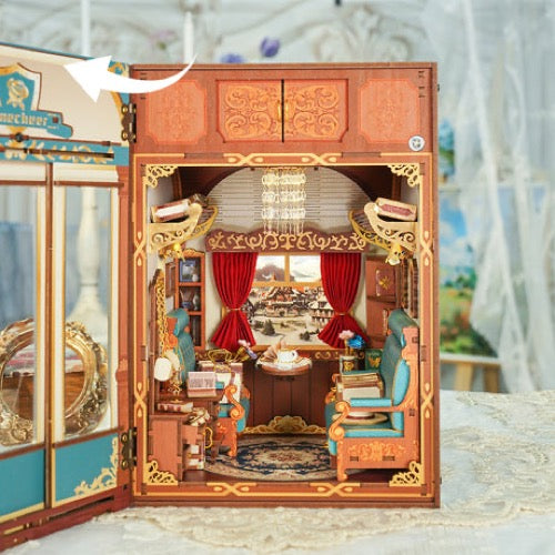Tonecheer Infinity Train Cabin European Travels Book Nook