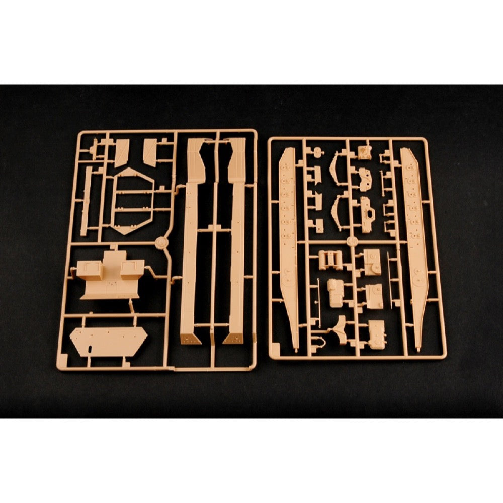 Trumpeter 1/35 Sd.Kfz.8 Gepanzerte 12t Model Kit