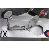 Trumpeter 02281 1/32 Aircraft - English Electric (BAC) Lightning F.2A/F6