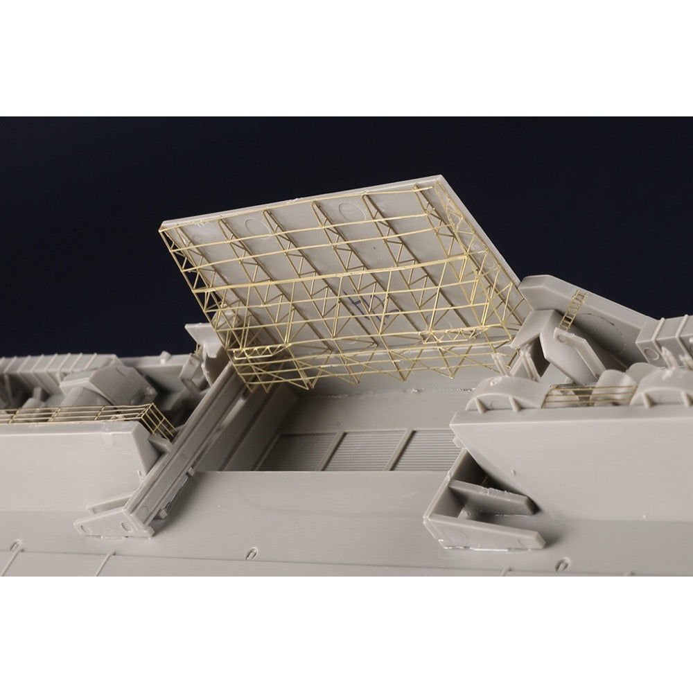 Trumpeter 05634 1/350 USS Midway CV-41 1945 Appearance