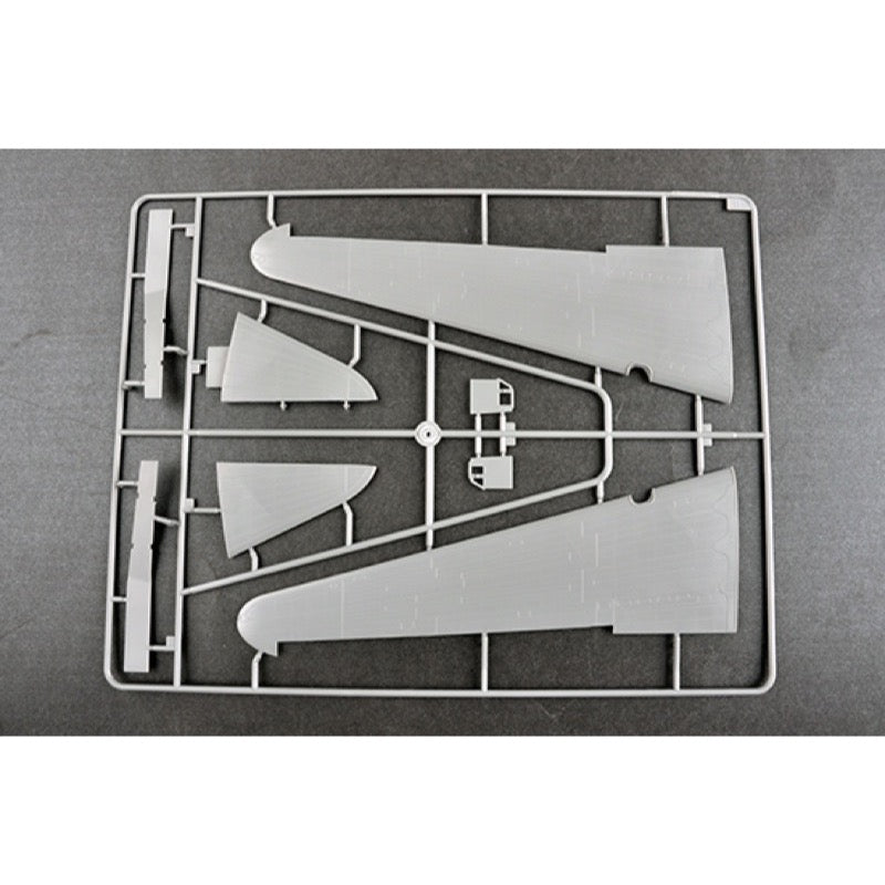 Trumpeter 05813 1/48 DC-3 CNAC