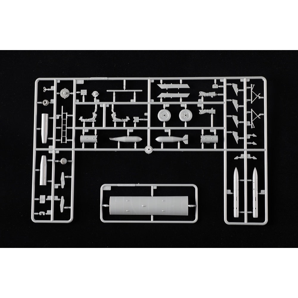 Trumpeter 1/48 Buccaneer S.2D Plastic Model Kit