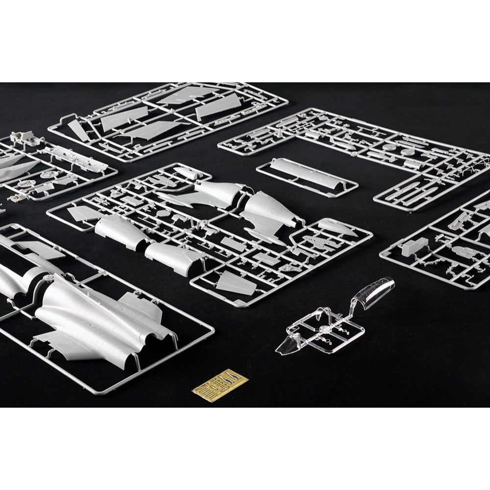 Trumpeter 1/48 Buccaneer S.2D Plastic Model Kit