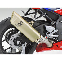 Tamiya 14138 1/12 Honda CBR1000RR-R Fireblade