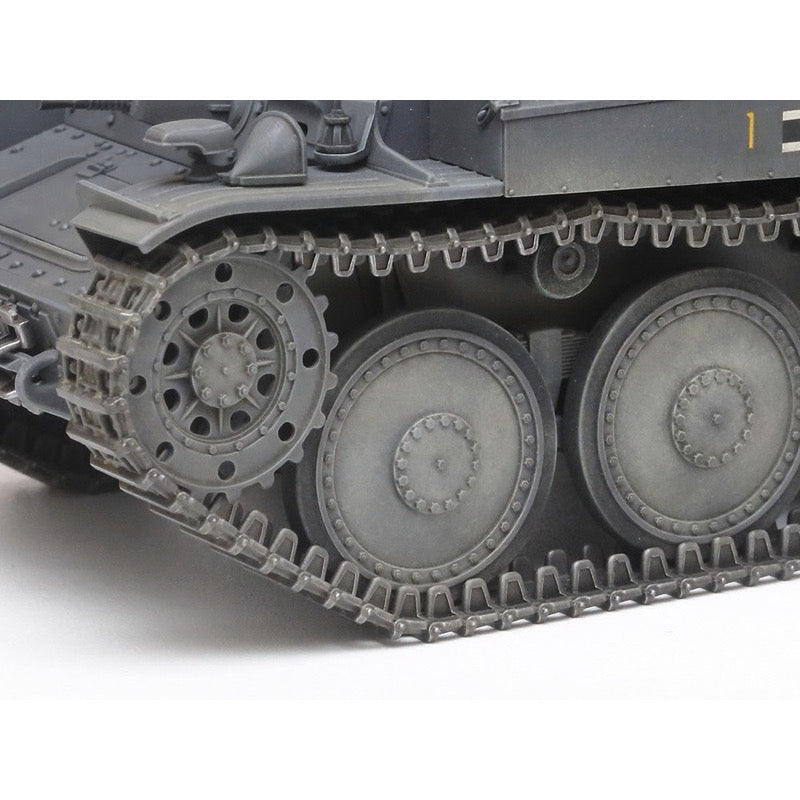 Tamiya 35369 1/35 German Tank Panzerkampfwagen 38 T Ausf.E/F