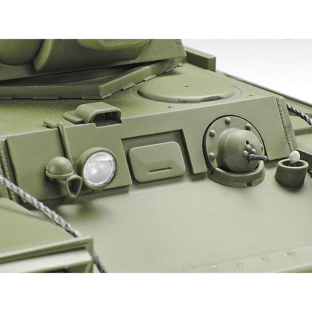Tamiya 35372 1/35 KV-1 Russian Heavy Tank 1941 Early Production