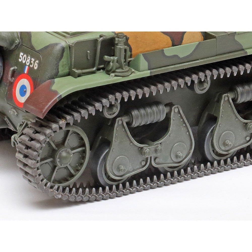 Tamiya 35373 1/35 R35 French Light Tank