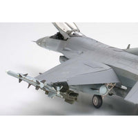 Tamiya 61101 1/48 Lockheed Martin F-16C (Block 25/32)